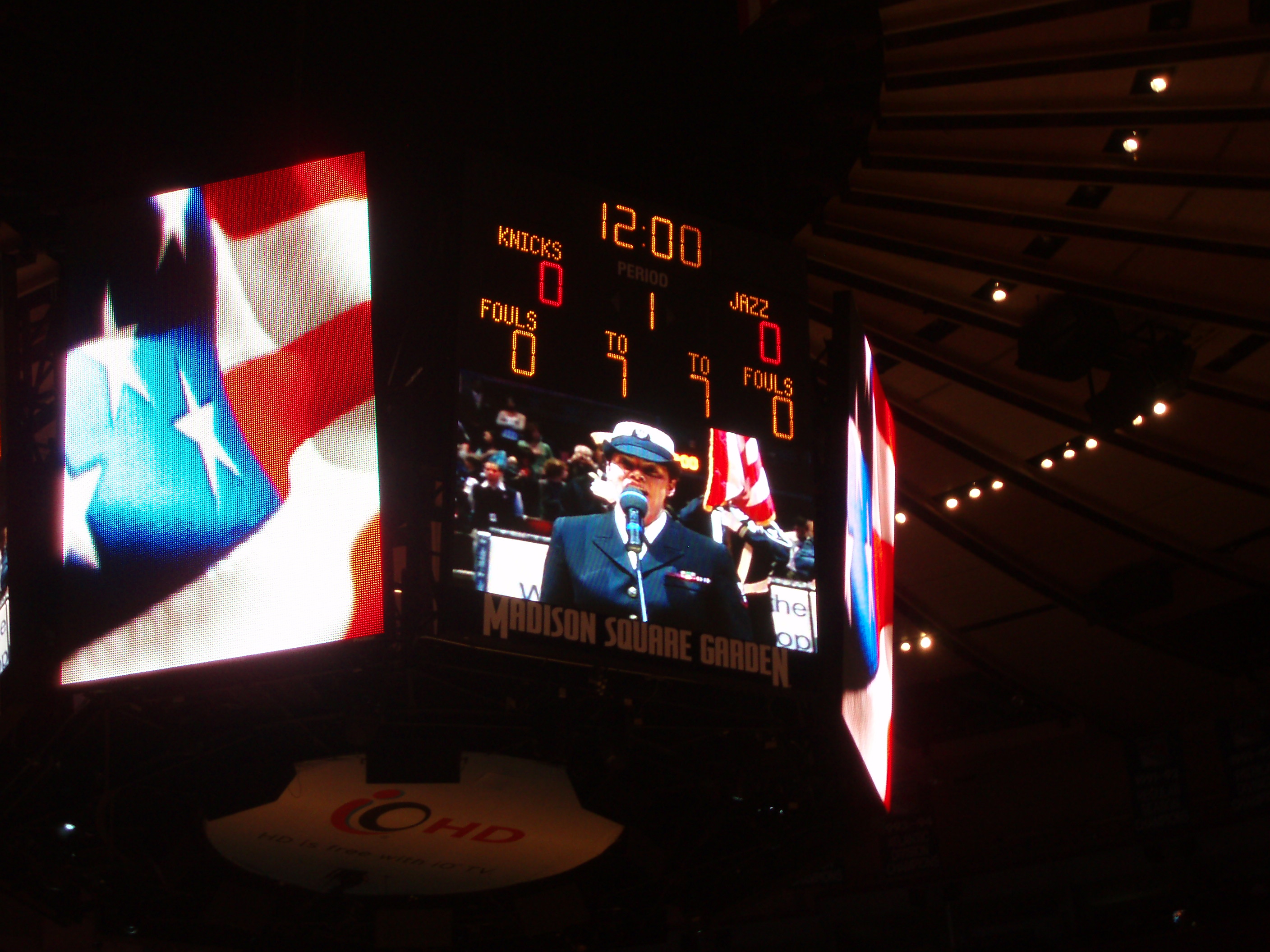 New York Knicksi mäng Madison Square Gardenis