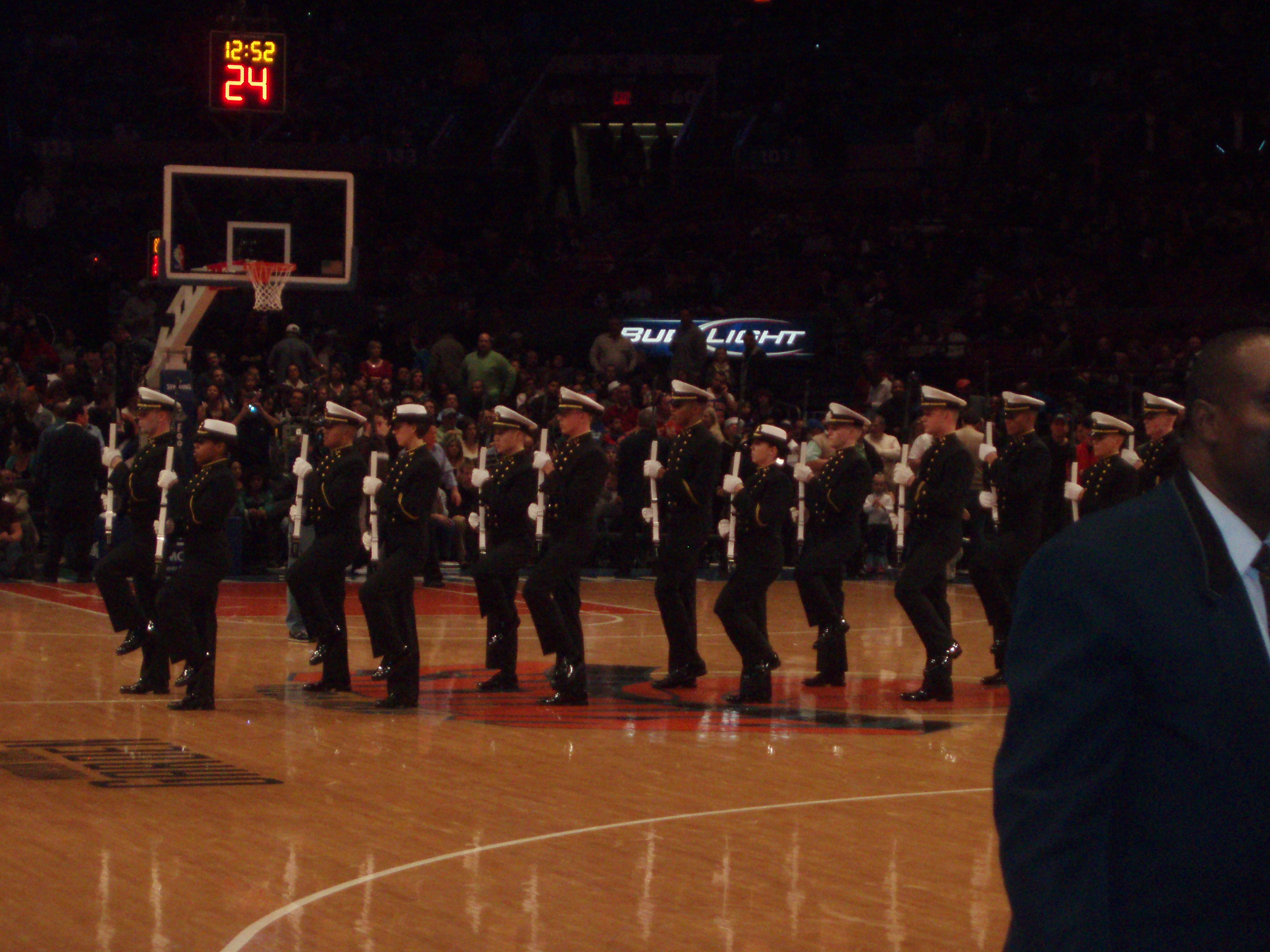 New York Knicksi mäng Madison Square Gardenis